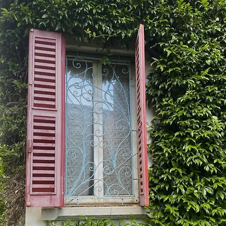 Con Giardino Privato E Vista Laguna Villa