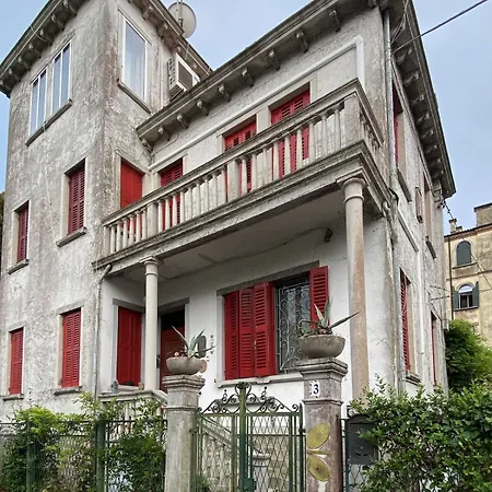 Con Giardino Privato E Vista Laguna Villa