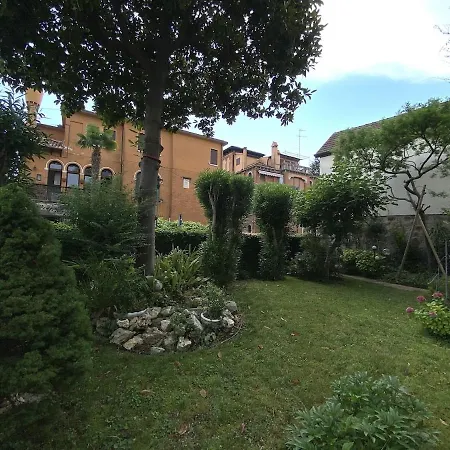 Con Giardino Privato E Vista Laguna *